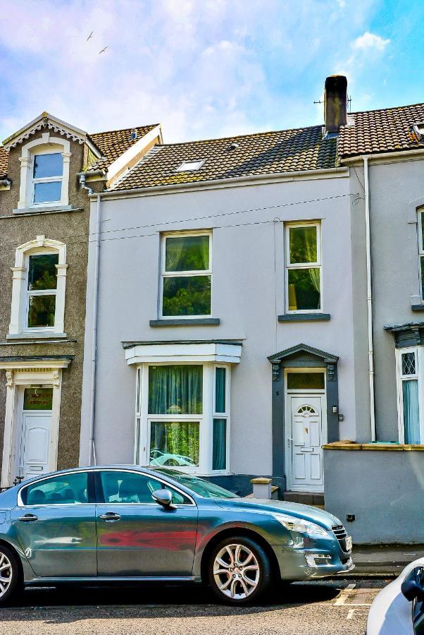 Skyline Carlton Apartment Swansea Exterior photo